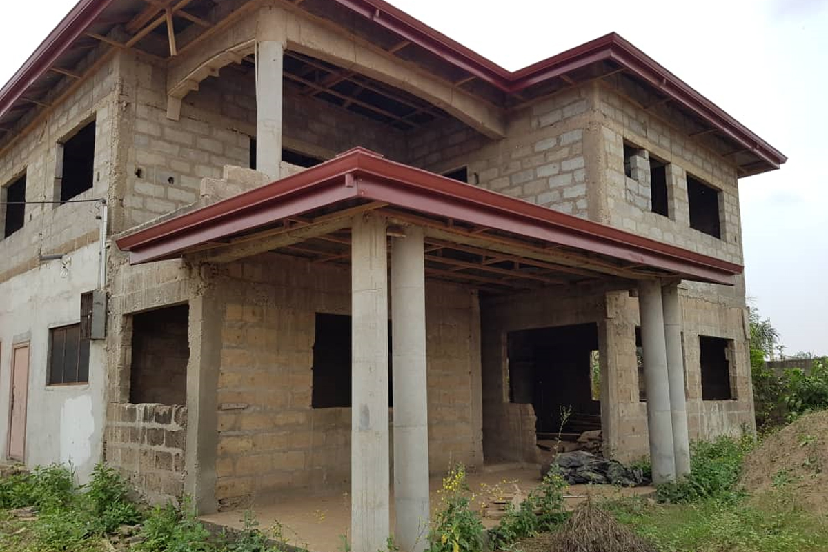 Four bedroom storey building