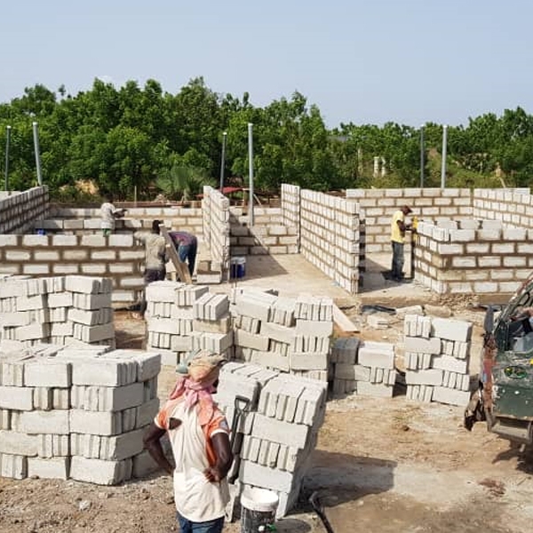 Newly three storey apartments